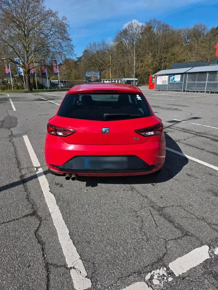 Gebraucht Seat Leon FR 180 PS (132 kW) 2013 Rot Limousine