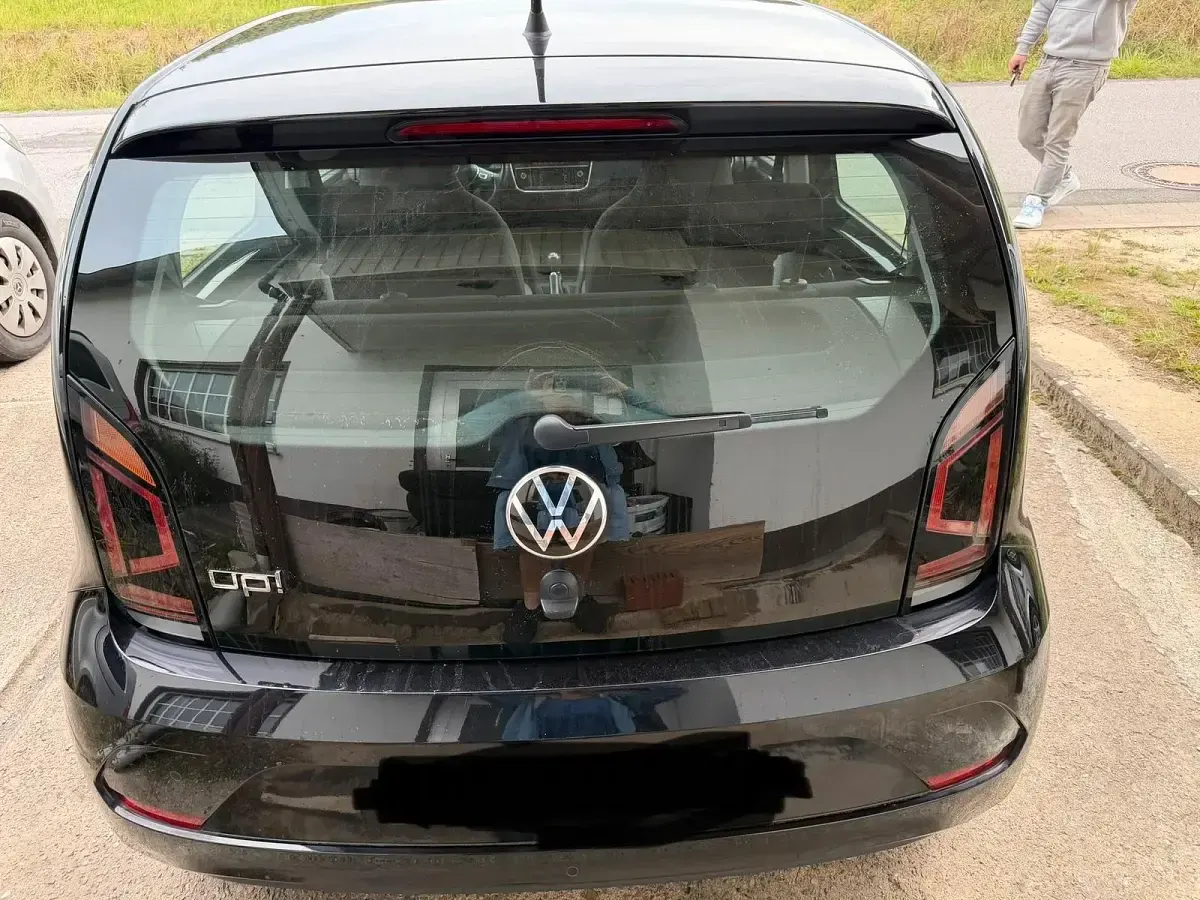 Gebraucht VW up! 65 PS (47 kW) 2023 Schwarz Kleinwagen