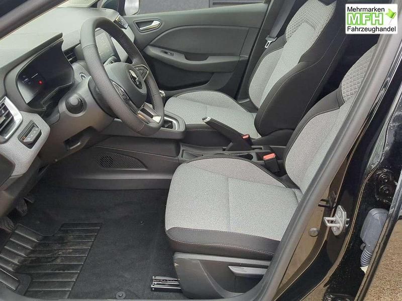 Gebraucht Mitsubishi Colt Plus 91 PS (66 kW) 2025 Onyxschwarz Limousine