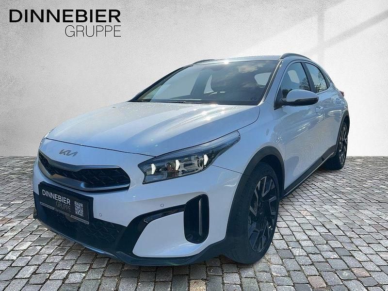 Neu Kia XCeed 150 PS (110 kW) 2025 Weiß (metallic) SUV