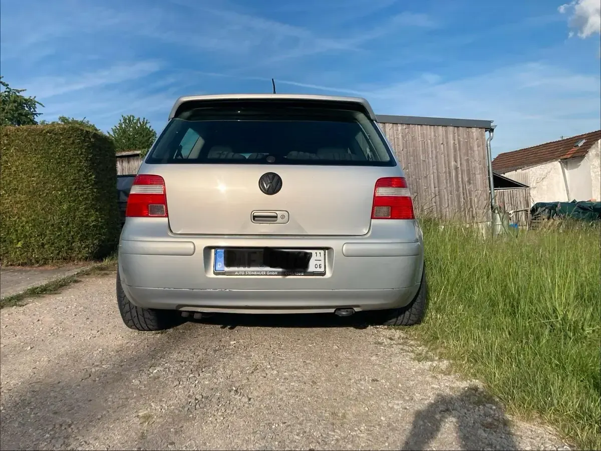 Occasion VW Golf GTI 150 ch (110 kW) 1998 Argent Coupé