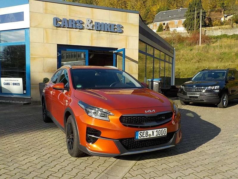 Orange fusion Gebraucht 2021 Kia XCeed Edition 7 SUV | 17.890 € (Fairer Preis) - Bild 1/4