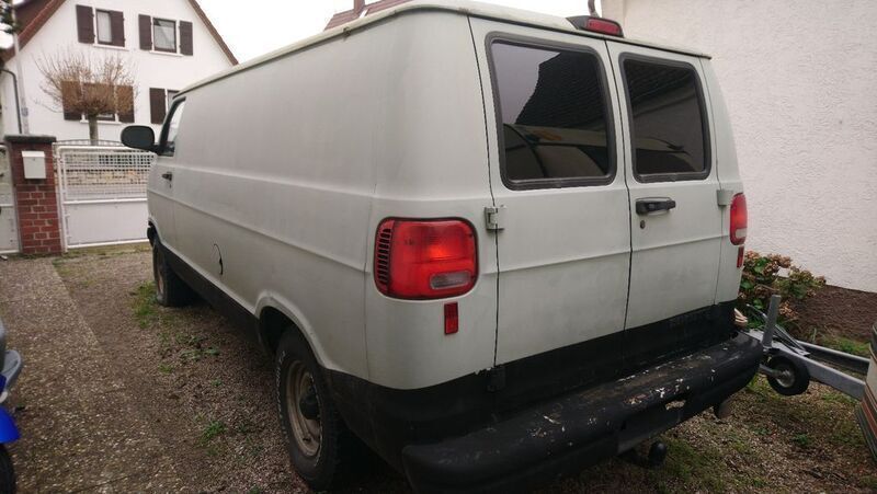 Grau Gebraucht 2001 Dodge Ram Abholung | 2.600 € - Bild 1/4