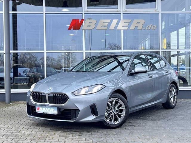 Gebraucht BMW 120 156 PS (114 kW) 2024 Skyscraper grau Kleinwagen