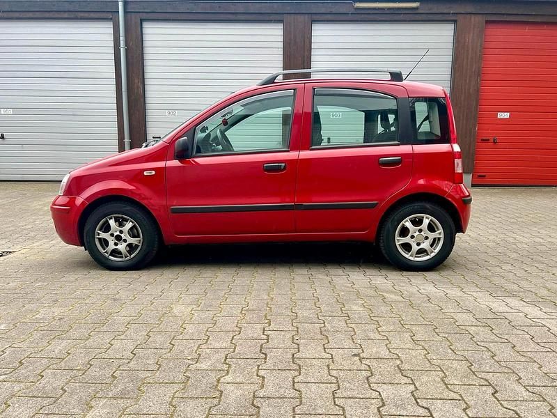 Gebraucht Fiat Panda 60 PS (44 kW) 2009 Rot Kleinwagen
