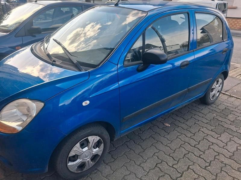 Gebraucht Chevrolet Matiz 52 PS (38 kW) 2009 Blau Kleinwagen
