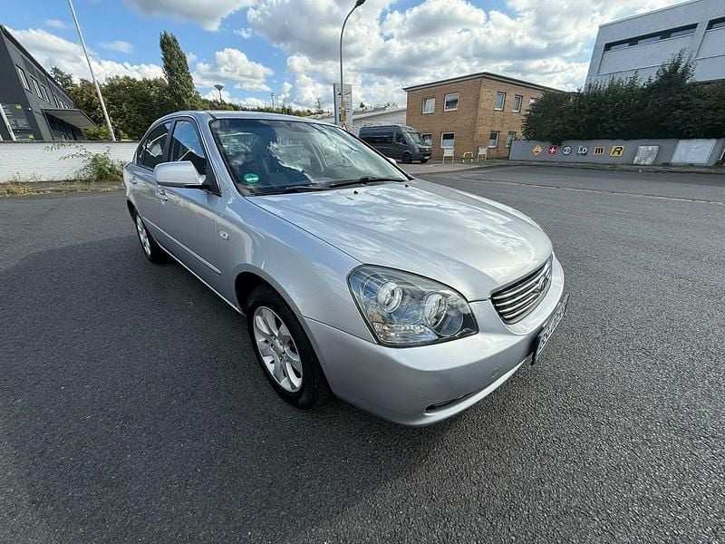 Grau Gebraucht 2007 Kia Magentis Limousine | 2.700 € - Bild 1/4