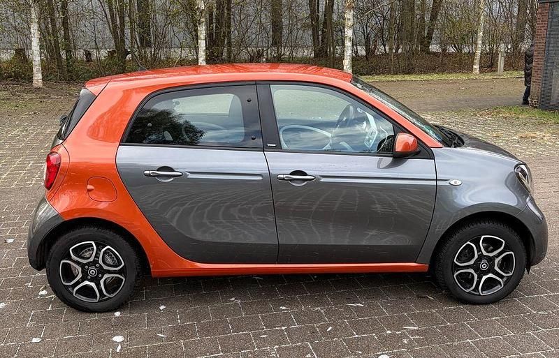 Gebraucht Smart ForFour Passion 90 PS (66 kW) 2016 Grau Kleinwagen