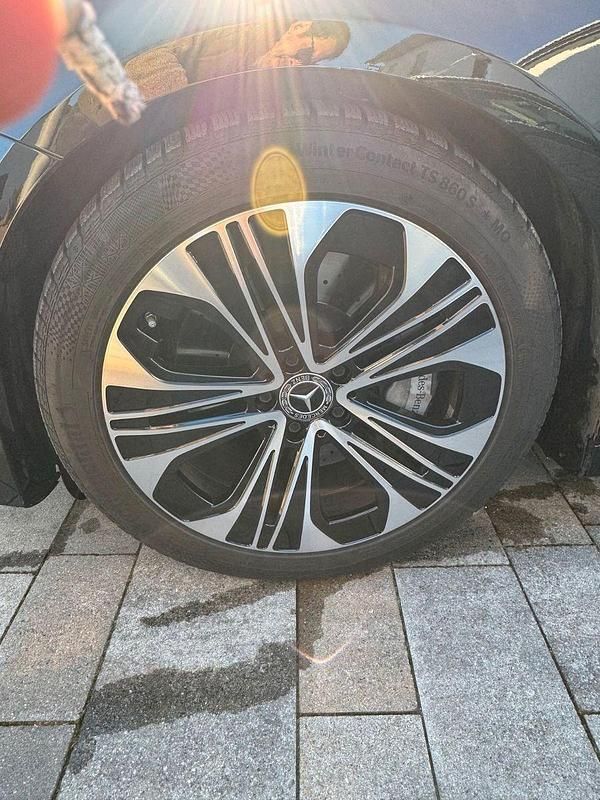 Gebraucht Mercedes E300 313 PS (230 kW) 2024 Schwarz Kombi