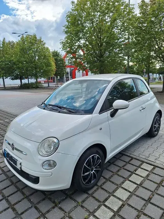 Gebraucht Fiat 500 Pop 69 PS (50 kW) 2009 Weiß Cabrio