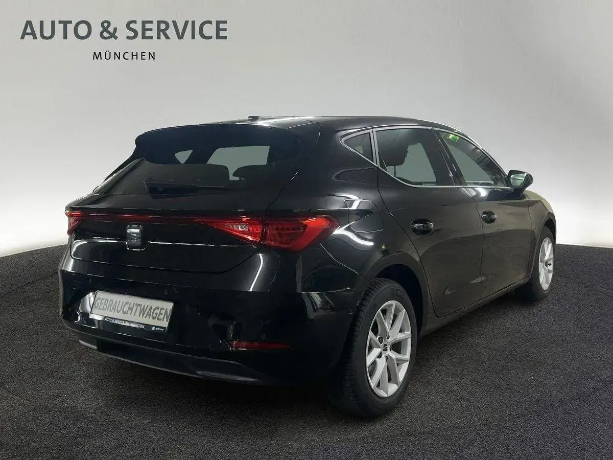 Gebraucht Seat Leon Style 110 PS (80 kW) 2024 Schwarz Limousine