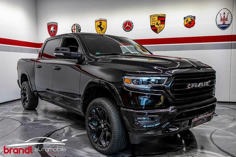 Gebraucht Dodge Ram Limited 401 PS (294 kW) 2019 Schwarz Pickup