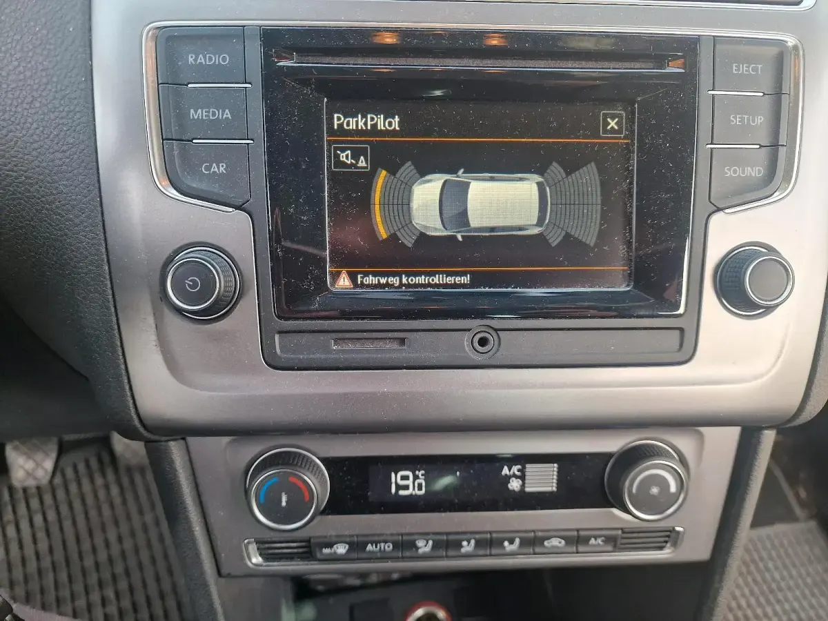 Second-hand VW Polo 90 CP (66 kW) 2015 Gri Berlinǎ