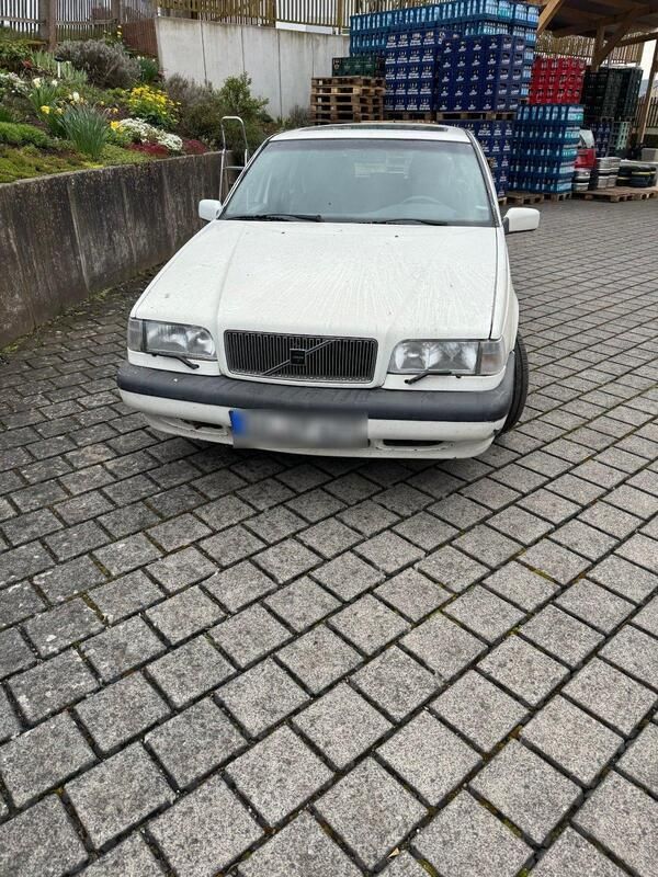 Weiß Gebraucht 1994 Volvo 850 Kombi | 3.000 € - Bild 1/4