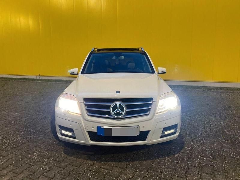 Gebraucht Mercedes GLK220 170 PS (125 kW) 2011 Weiß SUV