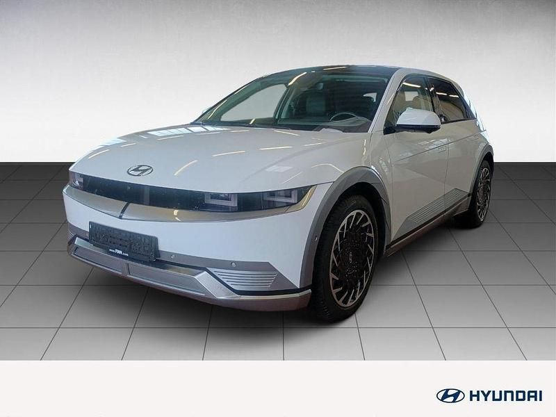 Atlas white / sol Gebraucht 2024 Hyundai Ioniq Techniq Kleinwagen | 31.980 € (Guter Preis) - Bild 1/4