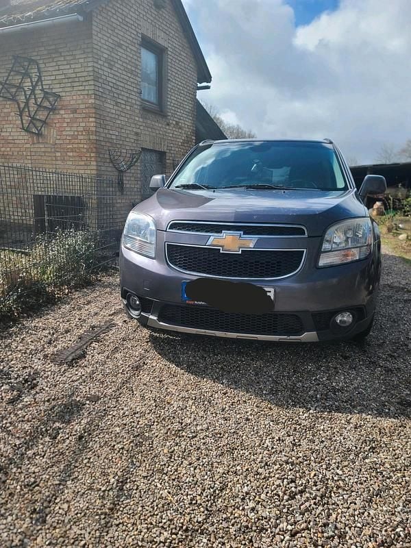 Gebraucht Chevrolet Orlando 163 PS (119 kW) 2013 Grau Van / Kleinbus