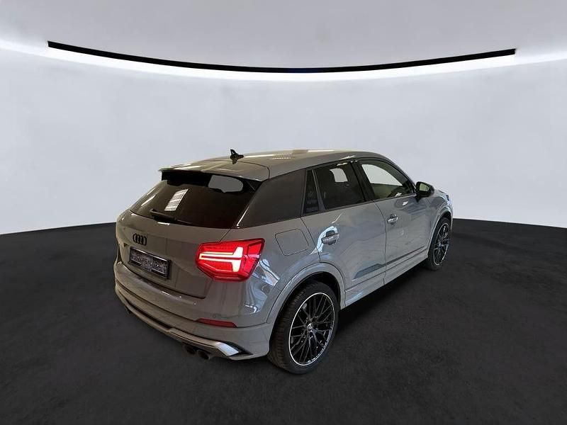 Gebraucht Audi SQ2 Sport 300 PS (220 kW) 2020 Grau SUV