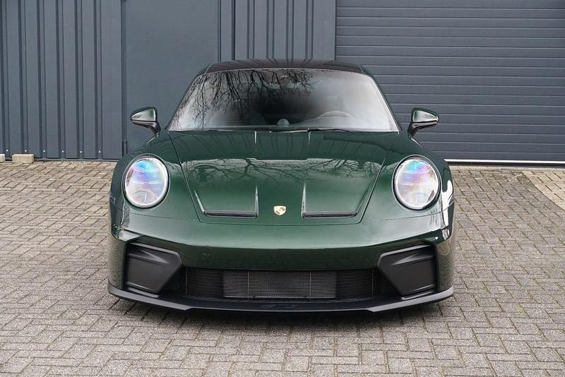 Neu Porsche 992 510 PS (375 kW) 2026 Grün