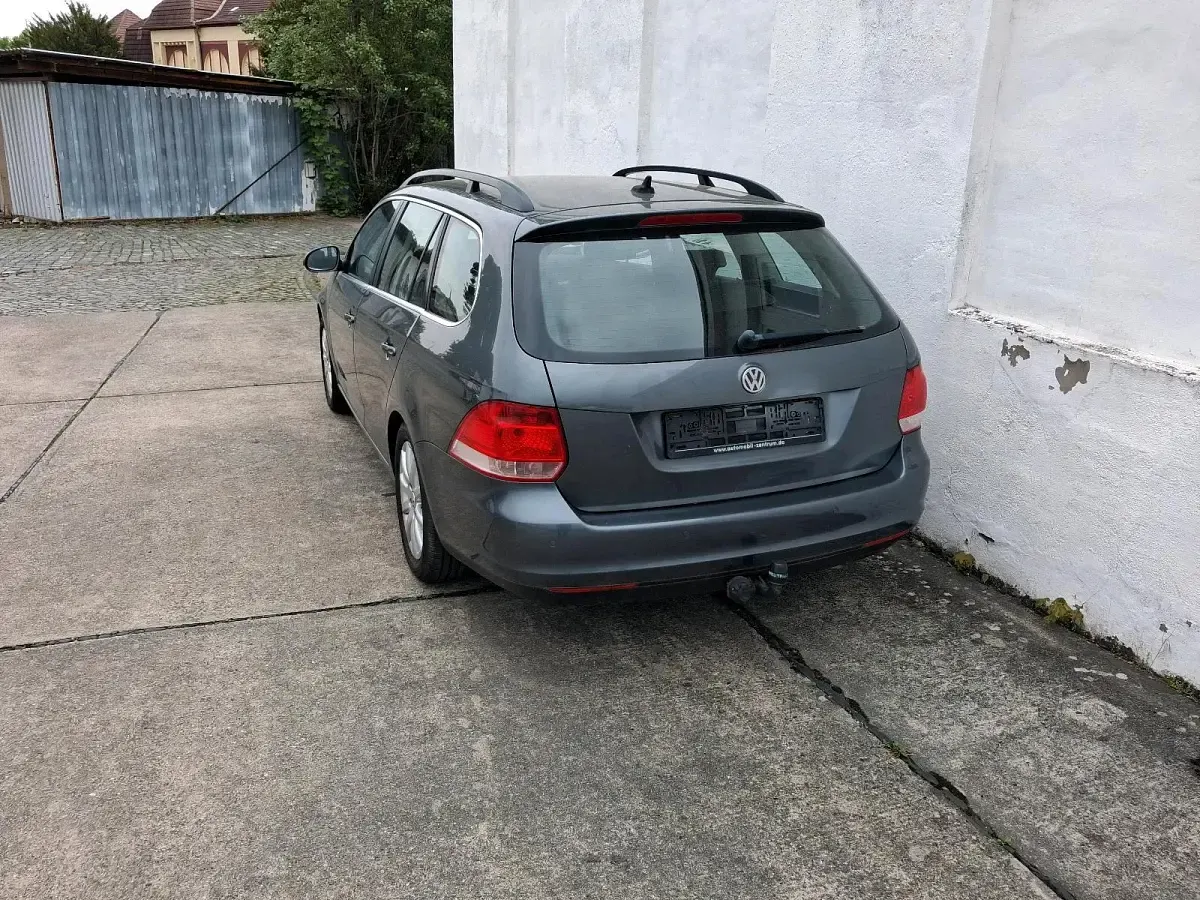 Gebraucht VW Golf VI 122 PS (89 kW) 2009 Grau Kleinwagen