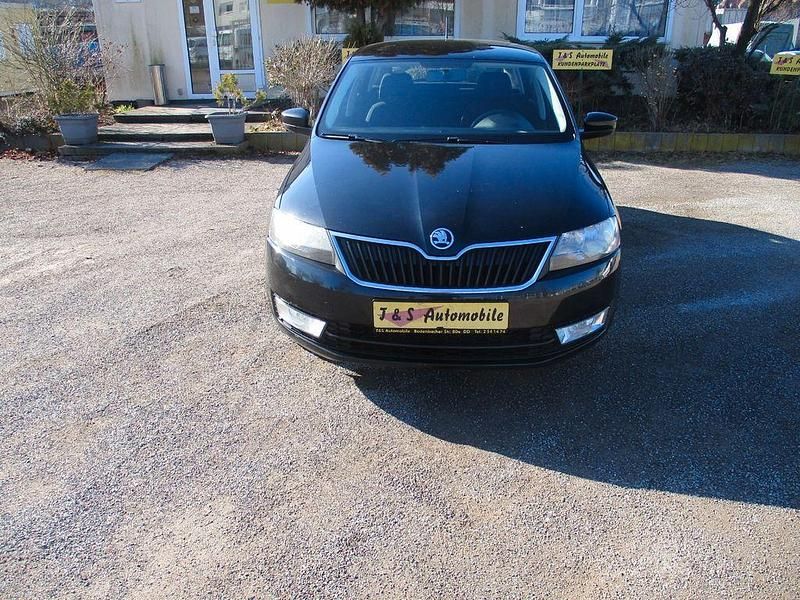 Gebraucht Skoda Rapid Ambition 86 PS (63 kW) 2013 Schwarz Kleinwagen