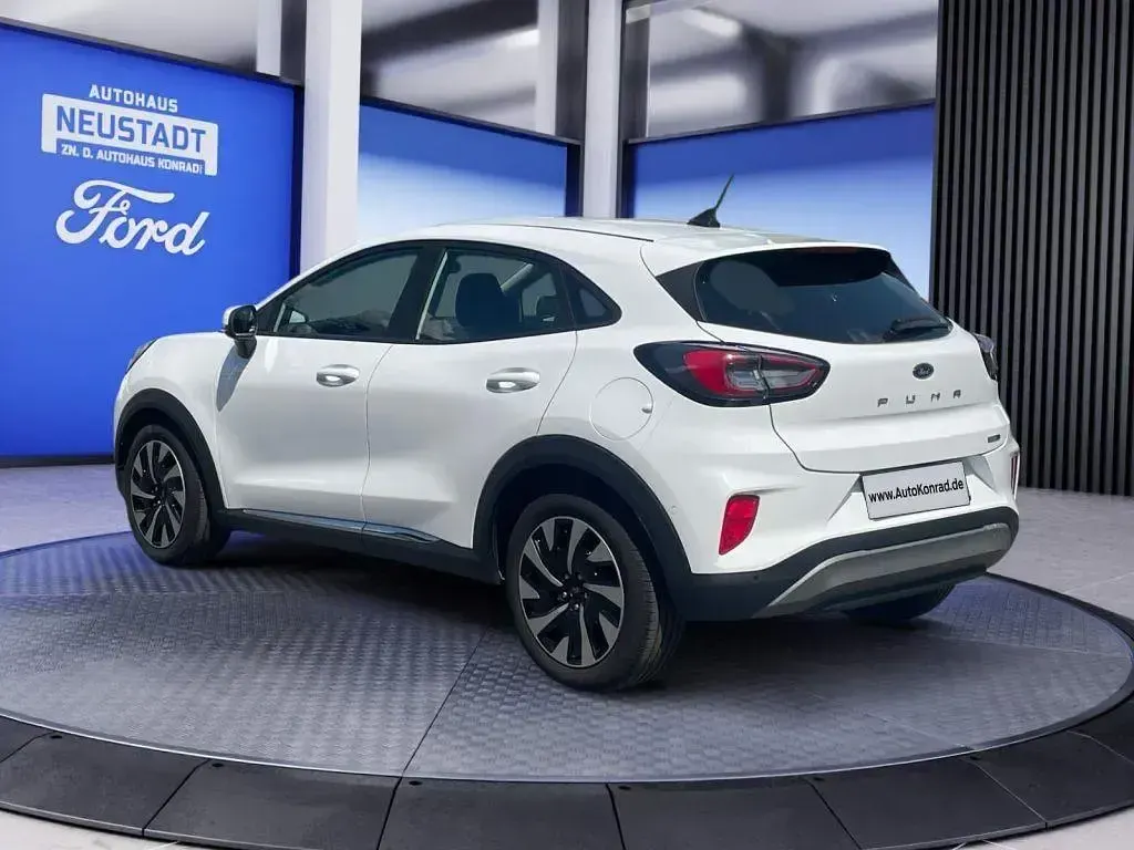 Gebraucht Ford Puma Titanium 125 PS (91 kW) 2022 Weiß SUV
