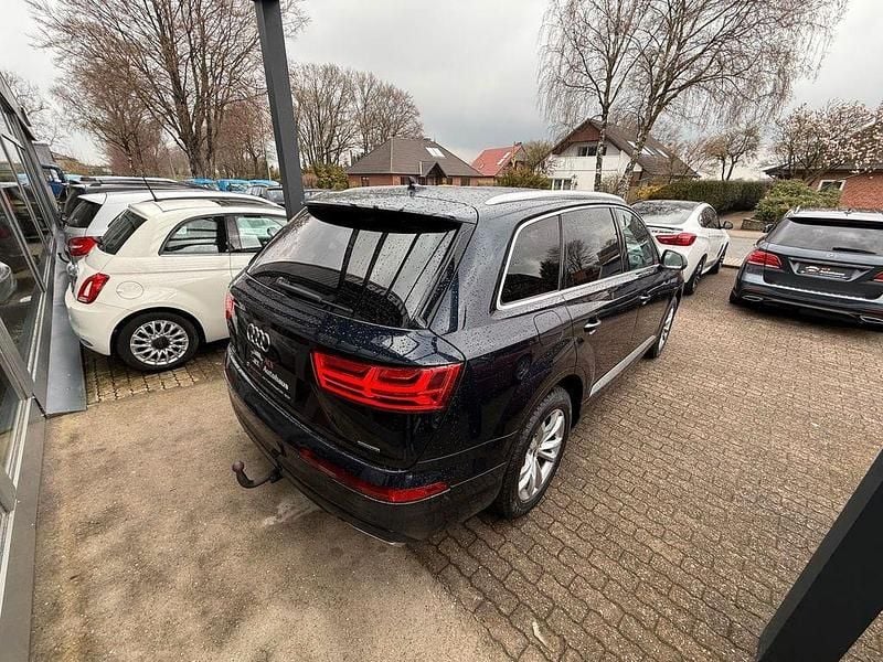 Second-hand Audi Q7 Performance 211 CP (155 kW) 2016 Negru SUV