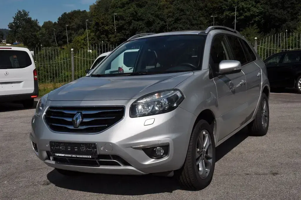 Gebraucht Renault Koleos Night&Day 173 PS (127 kW) 2013 Silber SUV