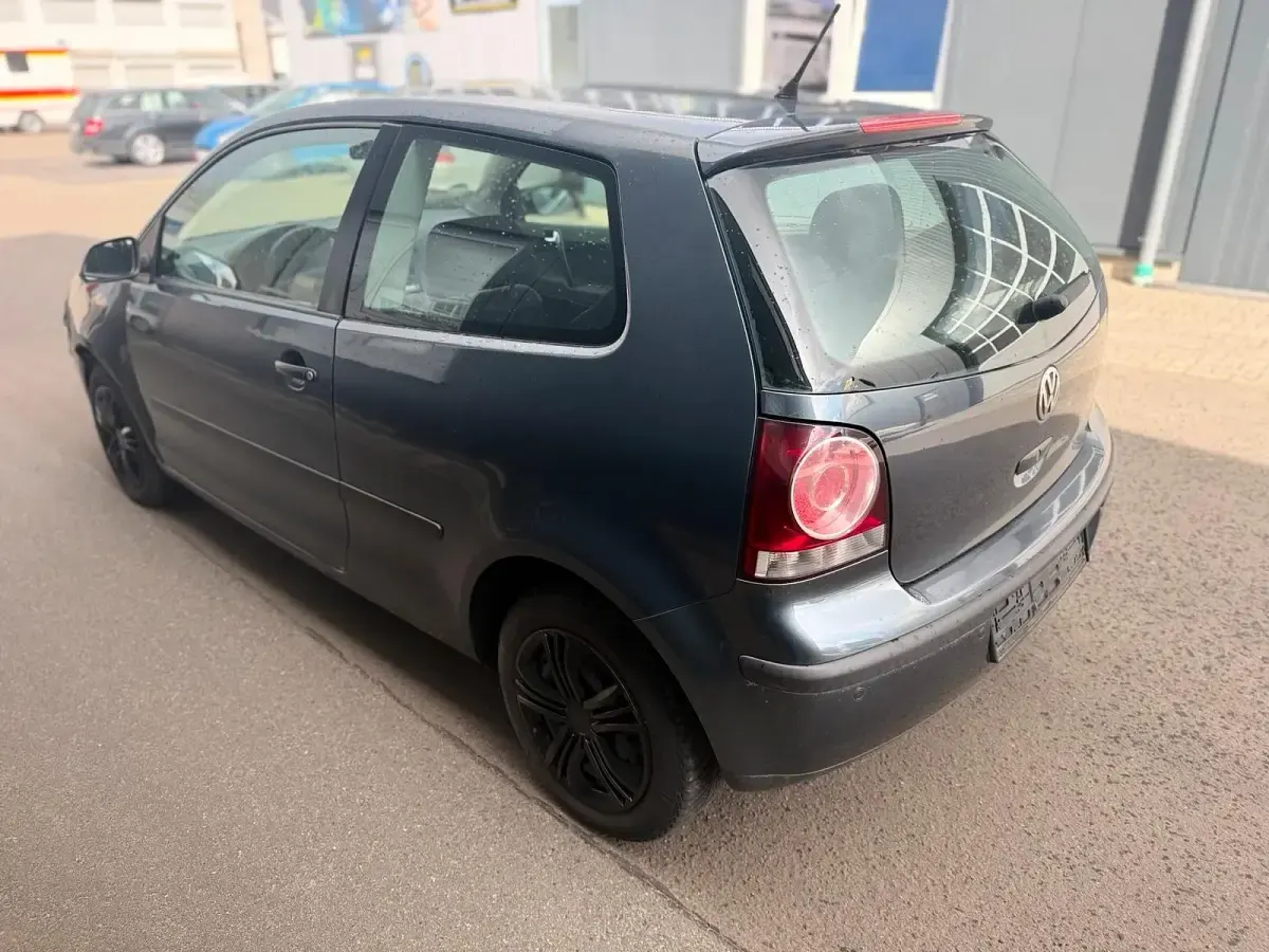 Gebraucht VW Polo 54 PS (39 kW) 2006 Grau Kleinwagen