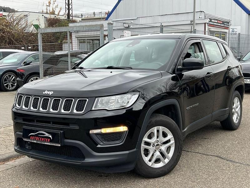 Schwarz Gebraucht 2019 Jeep Compass Sport SUV | 12.900 € (Guter Preis) - Bild 1/4