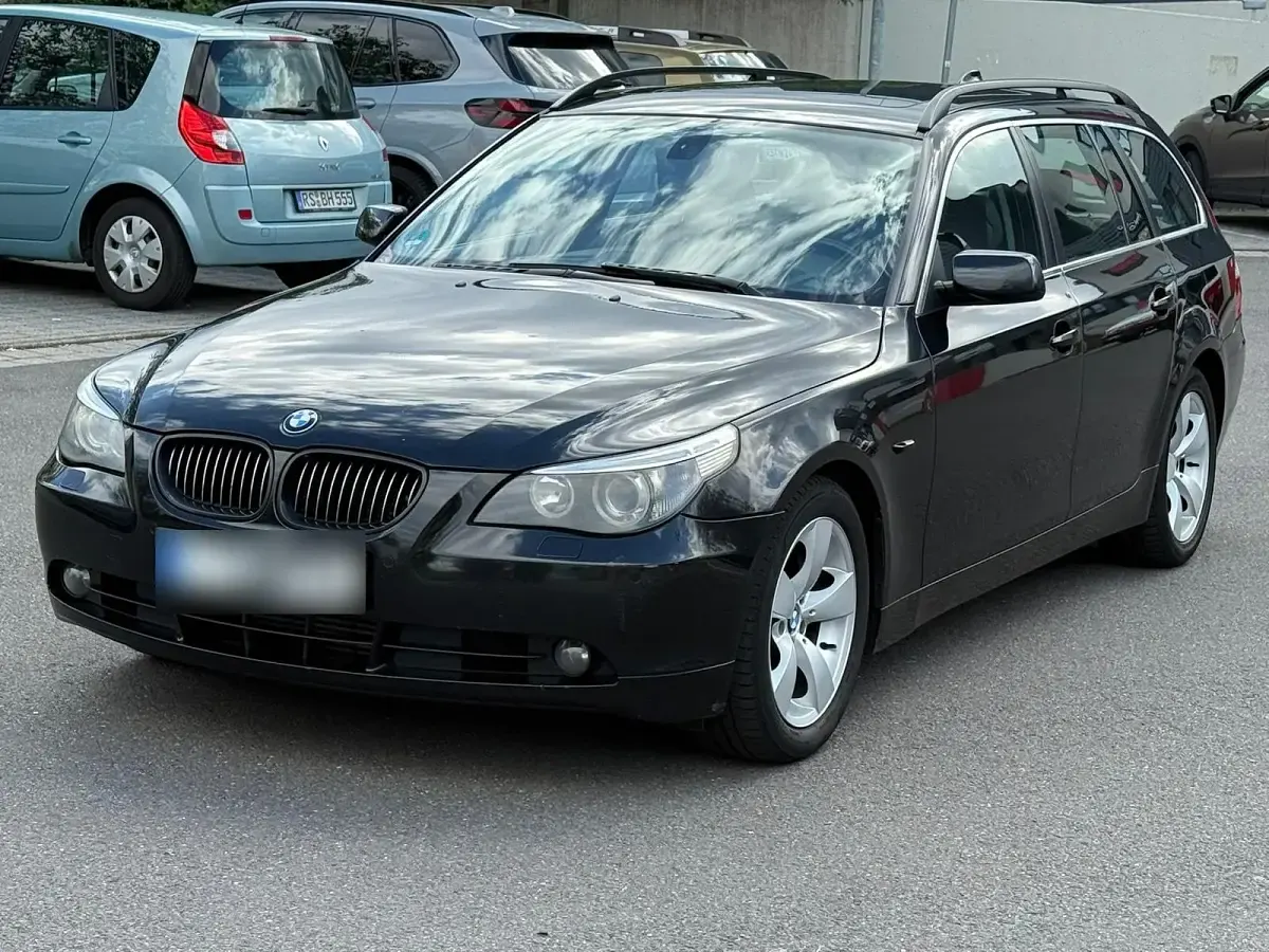 Gebraucht BMW 530 231 PS (169 kW) 2007 Schwarz Kombi