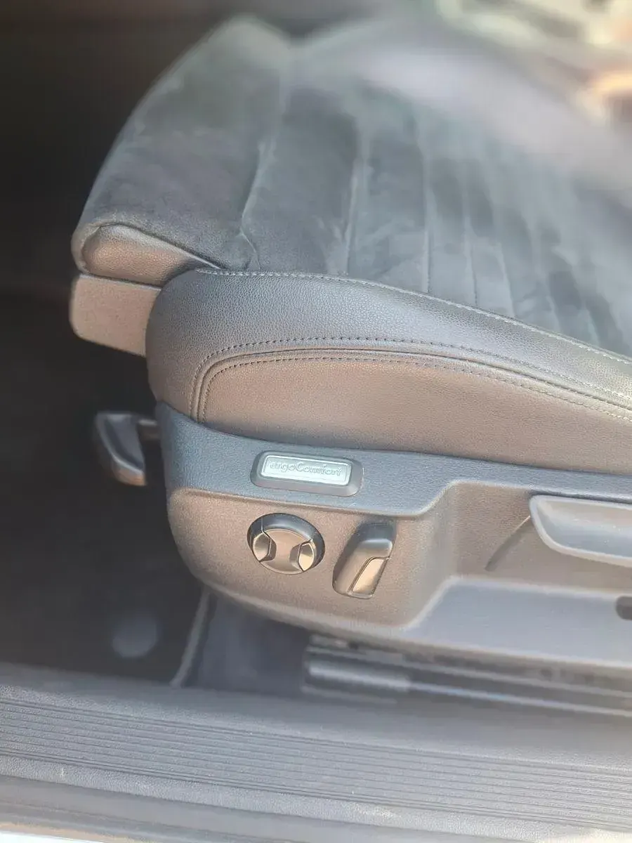 Gebraucht VW Passat Comfortline 150 PS (110 kW) 2015 Grau Kombi