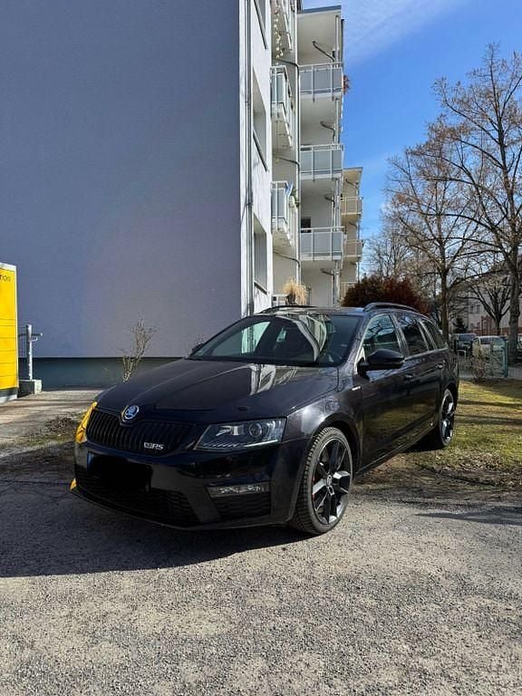 Gebraucht Skoda Octavia RS 184 PS (135 kW) 2016 Schwarz Kleinwagen
