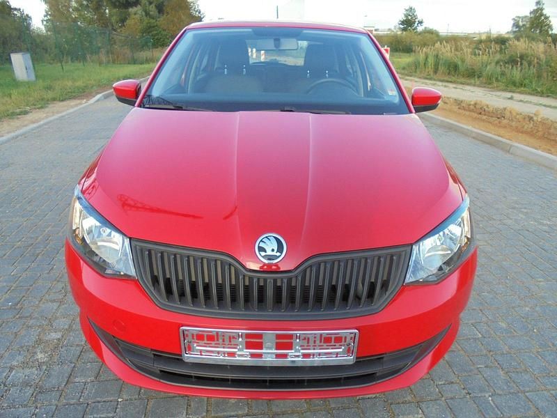 Gebraucht Skoda Fabia 60 PS (44 kW) 2015 Rot Kleinwagen