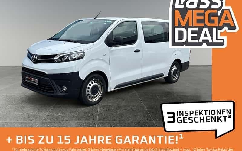 Weiß Gebraucht 2023 Toyota Proace Comfort Van | 30.980 € (Fairer Preis) - Bild 1/4
