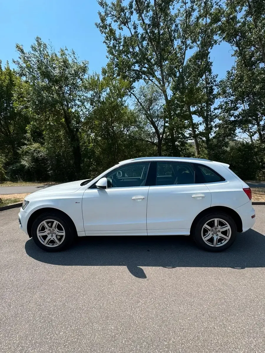 Gebraucht Audi Q5 143 PS (105 kW) 2011 Weiß SUV