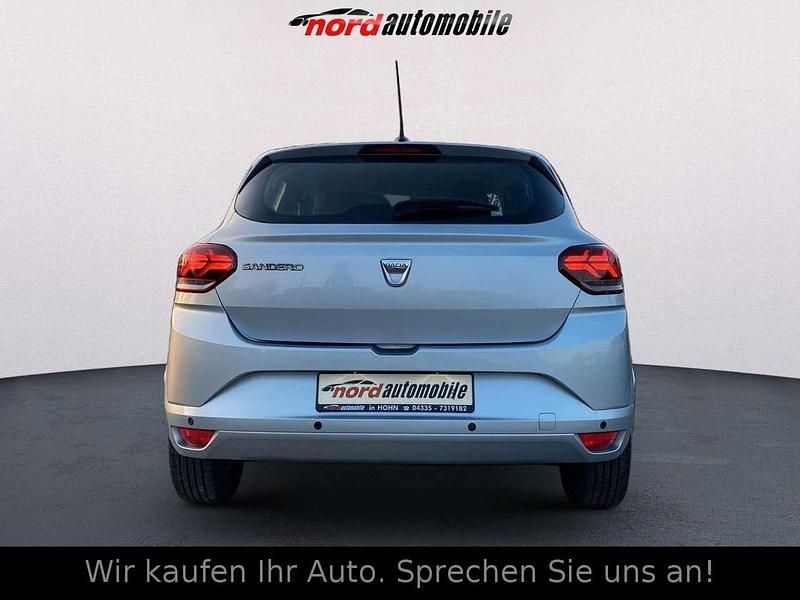Gebraucht Dacia Sandero Comfort 101 PS (74 kW) 2021 Grau Limousine