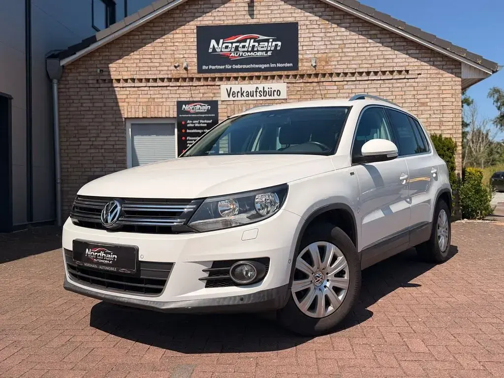 Gebraucht VW Tiguan Sportline 140 PS (102 kW) 2015 Weiß SUV