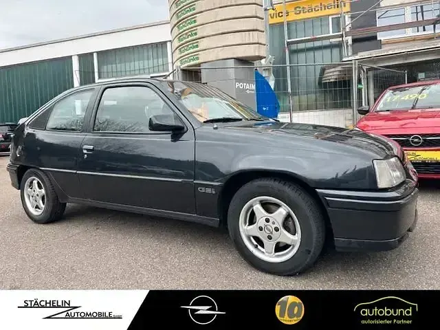 Usata Opel Kadett 129 CV (94 kW) 1991 Berlina