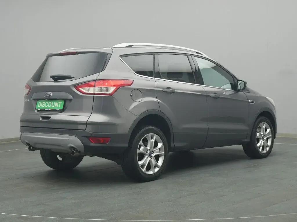 Gebraucht Ford Kuga Titanium 163 PS (119 kW) 2013 Grau SUV