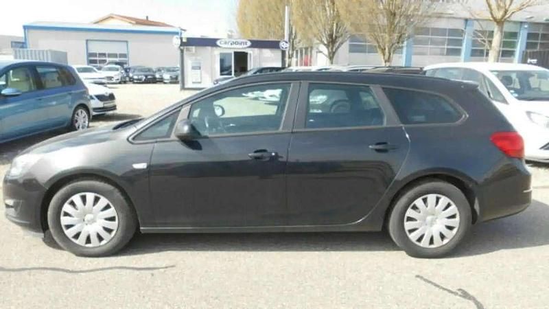 Gebraucht Opel Astra Edition 110 PS (80 kW) 2014 Schwarz Kombi