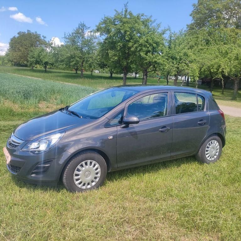 Grau Gebraucht 2014 Opel Corsa Selection Kleinwagen | 6.100 € (Fairer Preis) - Bild 1/4