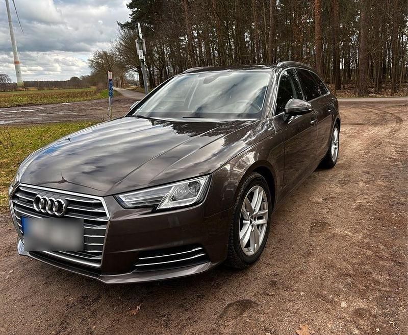 Gebraucht Audi A4 Sport 190 PS (139 kW) 2017 Braun Kombi