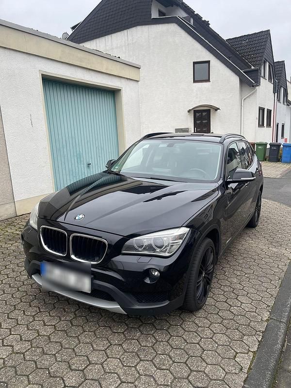 Schwarz Gebraucht 2014 BMW X1 SUV | 9.200 € (Guter Preis) - Bild 1/4
