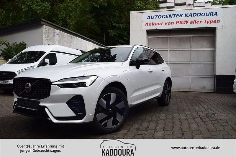 Weiß Gebraucht 2024 Volvo XC60 Plus SUV | 49.790 € (Superpreis) - Bild 1/4