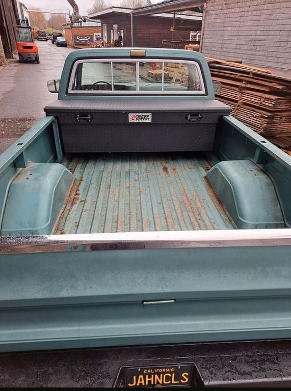Gebraucht Chevrolet C20 200 PS (147 kW) 1977 Grün SUV
