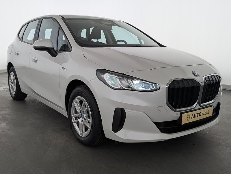 Gebraucht BMW 225 245 PS (180 kW) 2022 Weiß Van / Kleinbus