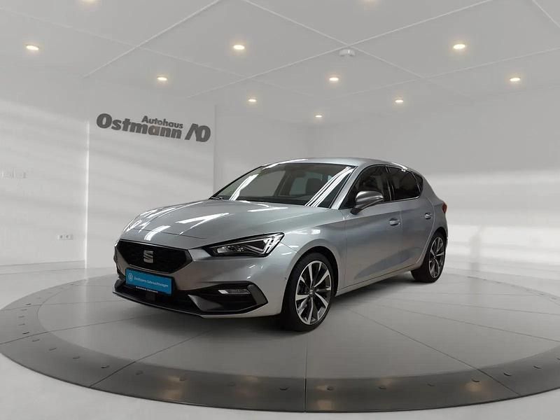Second-hand Seat Leon FR 150 CP (110 kW) 2022 Argintiu Berlinǎ