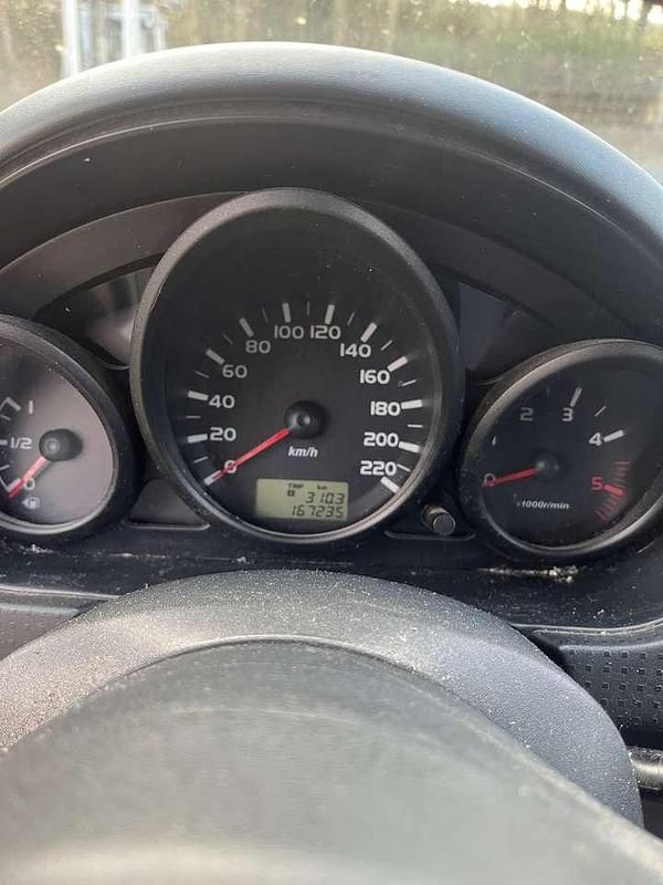 Gebraucht Mitsubishi Colt Invite 95 PS (69 kW) 2008 Weiß Limousine