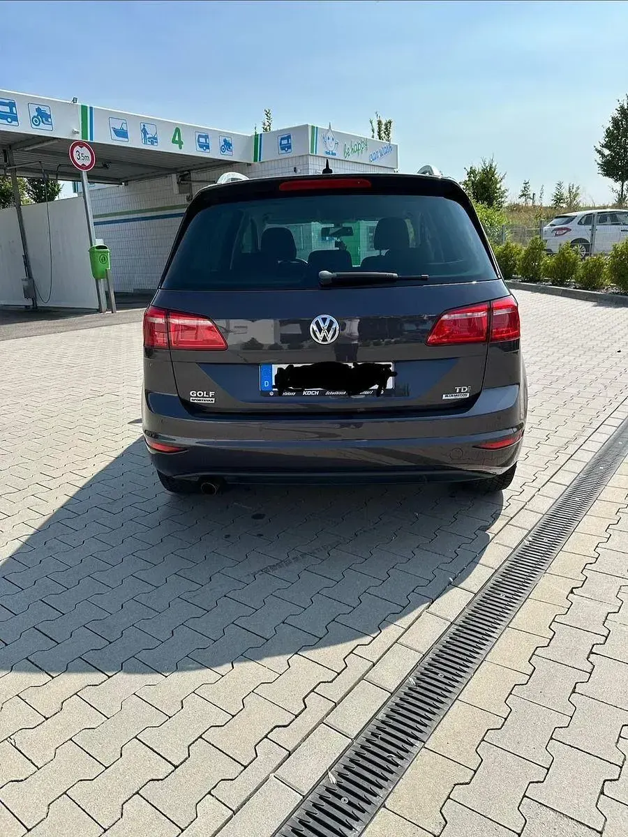 Gebraucht VW Golf Sportsvan LOUNGE 110 PS (80 kW) 2015 Schwarz Van / Kleinbus